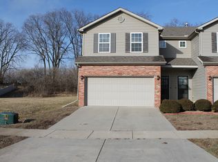 2615 Fox Trot Trl, Bloomington, IL 61705