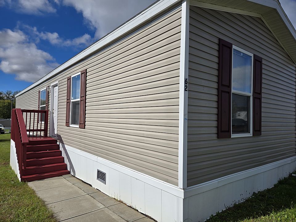 1st image of 62 Eagle Dr