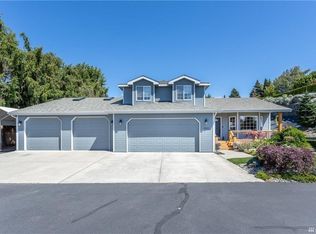3505 Burchvale Rd, Wenatchee, WA 98801