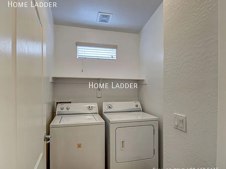 2250 E Deer Valley Rd #26 — Photo 25