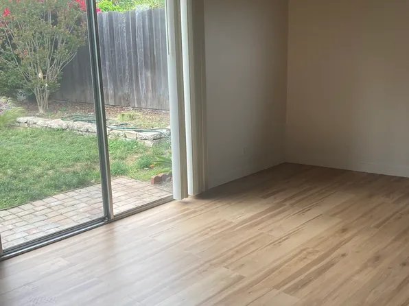 3718 Essex St, Santa Barbara, CA 93105