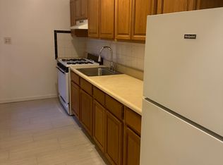 1075 Edison Ave #4BB, Bronx, NY 10465
