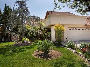 2640 Starcrest Dr, Duarte, CA 91010