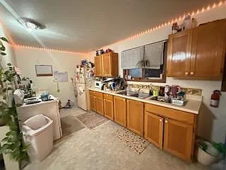 1102 East 17th Ave — Photo 4
