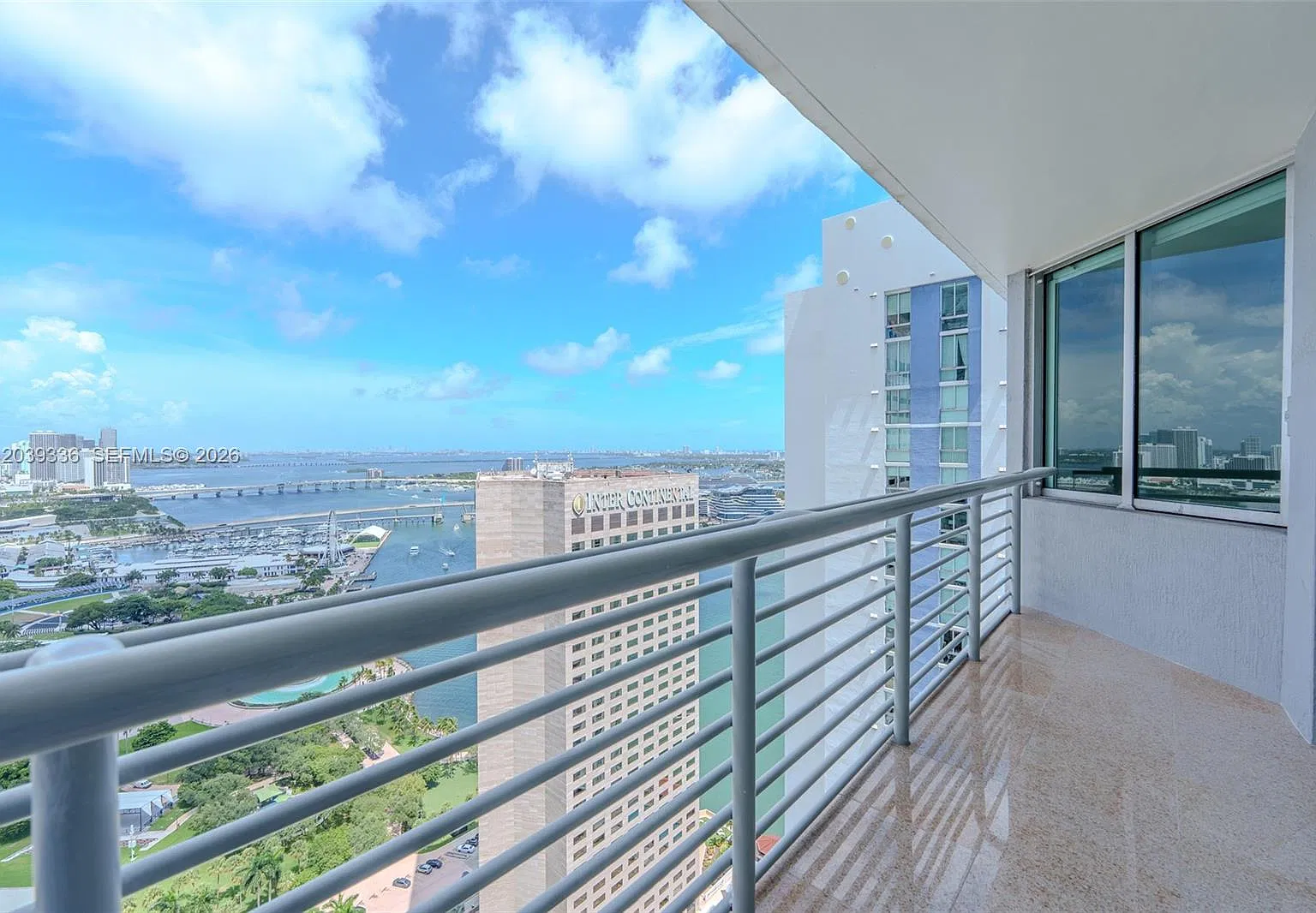 One Miami West Condo — Photo 2
