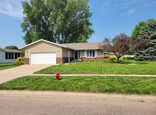 2084 Roundtable Rd, Sergeant Bluff, IA 51054
