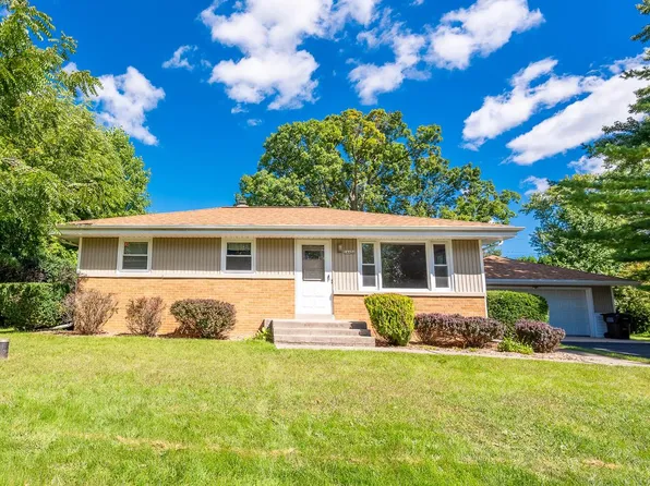 14406 West Dakota STREET, New Berlin, WI 53151