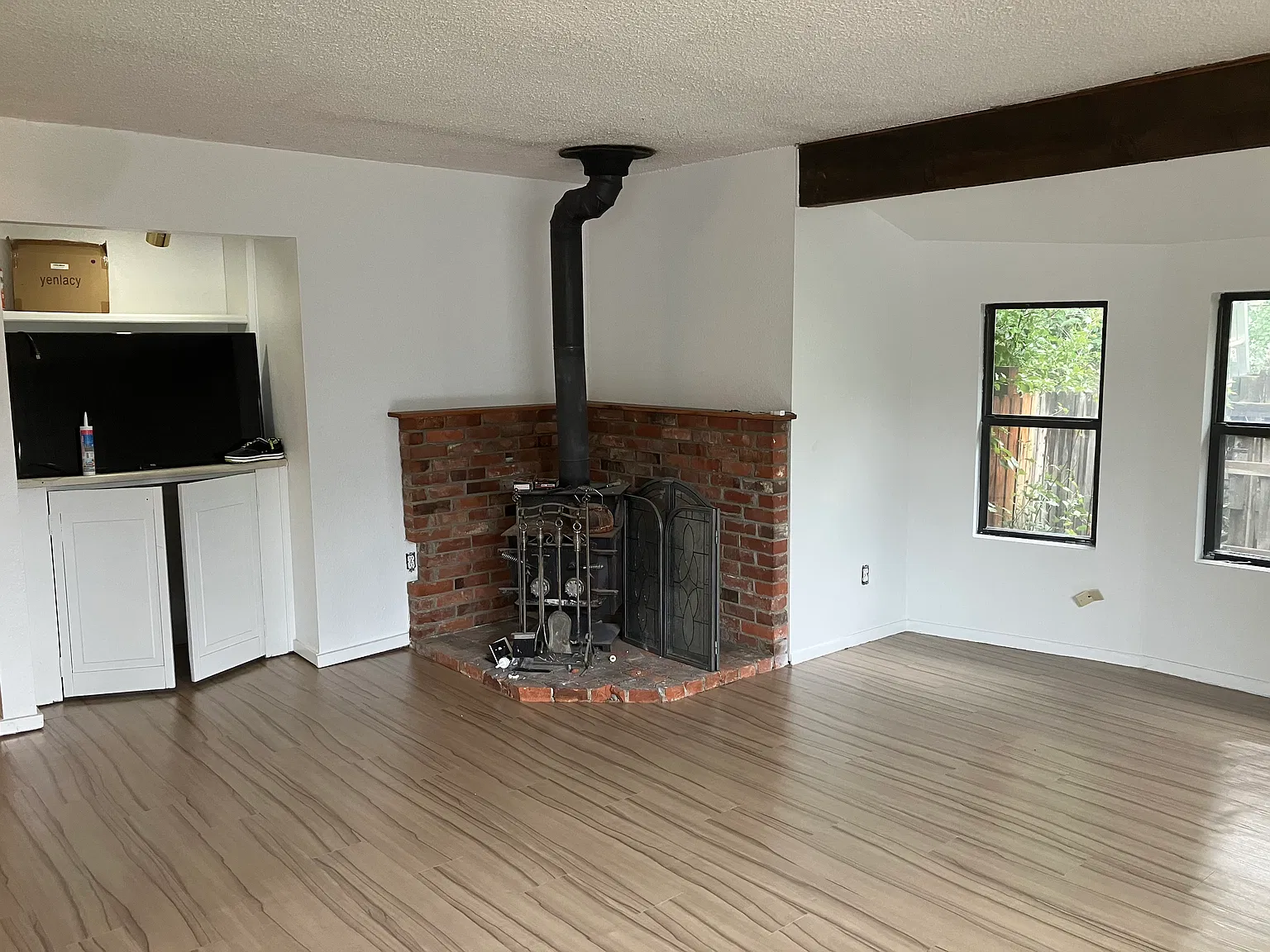 375 Pierce St — Photo 4
