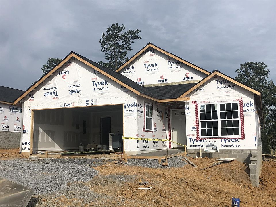 1st image of 2080 Glade Dr SE