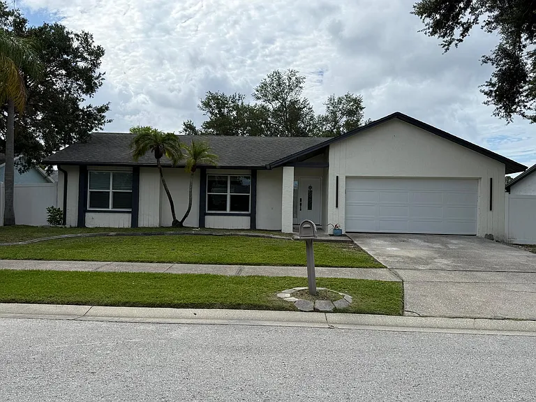 6705 Seafairer Dr — Photo 1