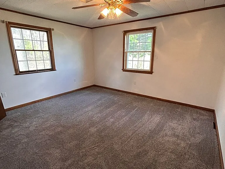 235 Reifsnyder Rd — Photo 9