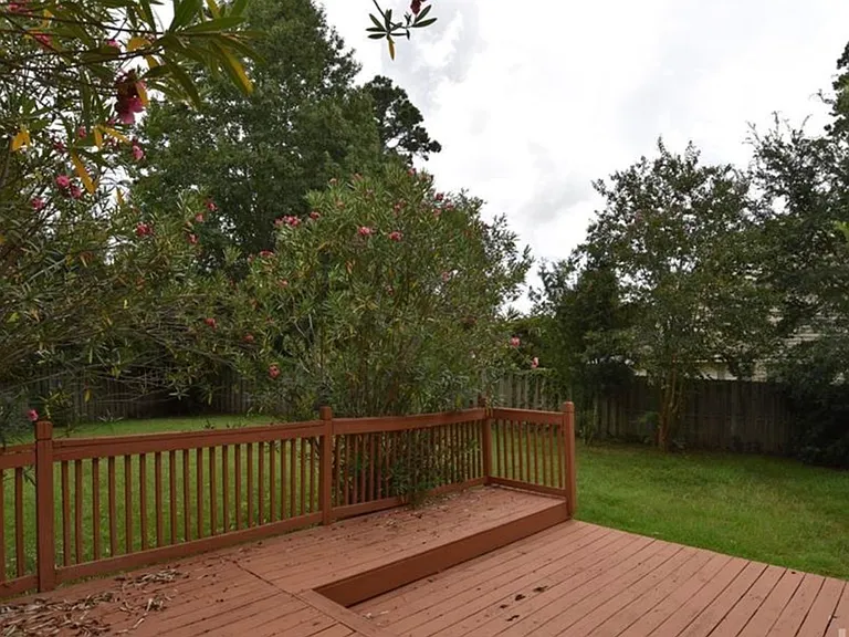 130 Shady Hill Cir — Photo 22