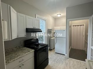 17 Elm St APT 4, Bangor, ME 04401