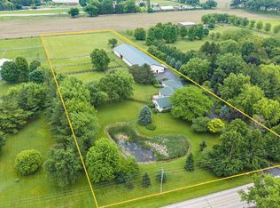 12N185 Muirhead Rd, Elgin, IL 60124
