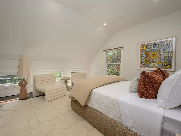 91 Porter Rd — Photo 12
