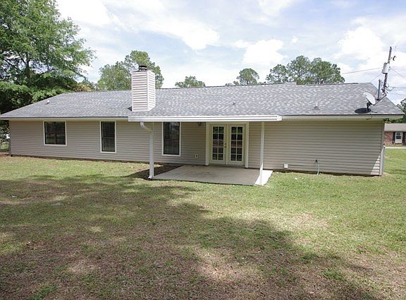 2nd image of 2410 Lee Ave