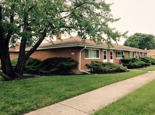 76 E Fullerton Ave APT A, Addison, IL 60101