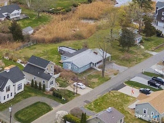 5th image of 18 Old South Cove Road