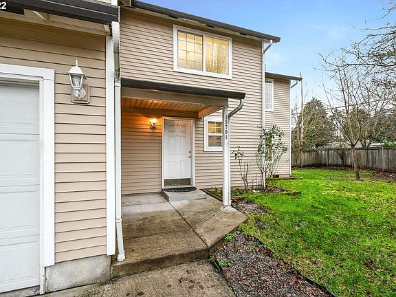 5th image of 13701 NE 65th St