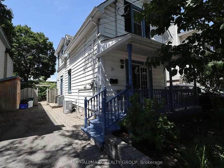 21 Electric St — Photo 1