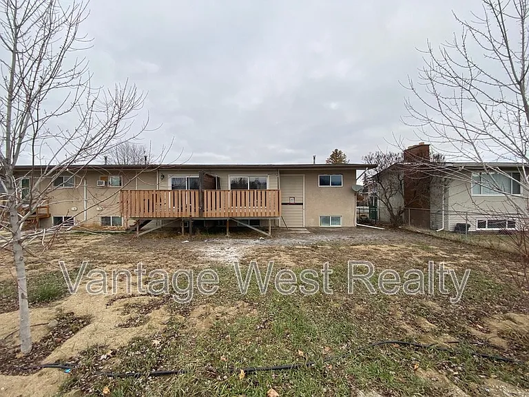 630 Belgo Rd #D — Photo 26