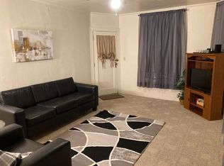 821 1/2 W Buffalo St, Rawlins, WY 82301