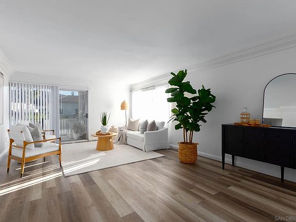 4th image of 1011 Martina Ct