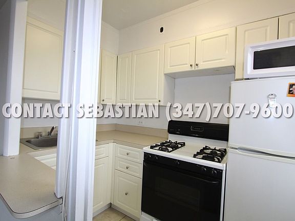 3rd image of 10910 Queens Blvd APT 8B