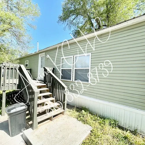 136 Countryside Ln Photo 1