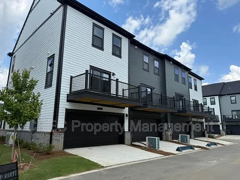 596 Scholar Way — Photo 28