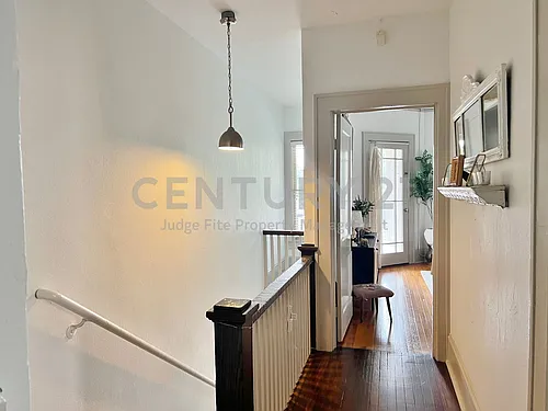 420 W Franklin St #3 Photo 1