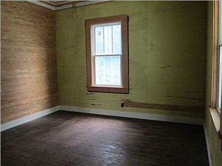 5th image of 91 10th St