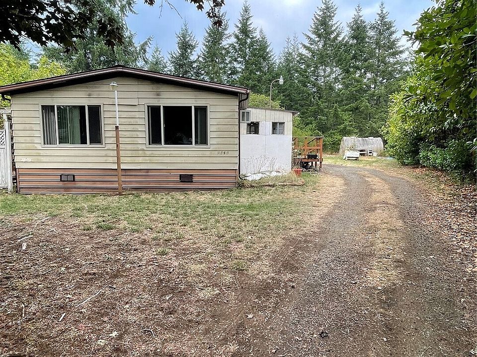 1st image of 261 E North Lake Drive