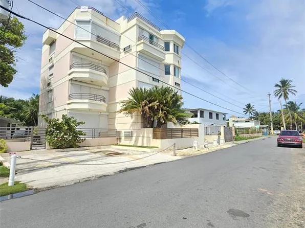 42 Ocean Dr #4C, Luquillo, PR 00773