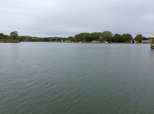 664 Sweet Hall Dr, Reedville, VA 22539