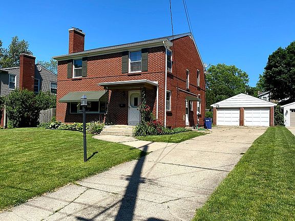 3rd image of 1856 Chamberlain Ave SE
