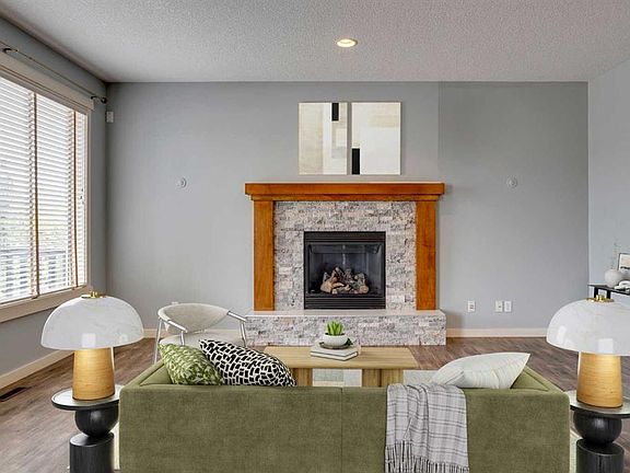 4th image of 461 S Discovery Ridge Blvd SW