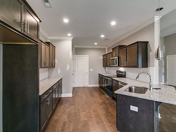 2nd image of 764 Jersey Dr Lot 19