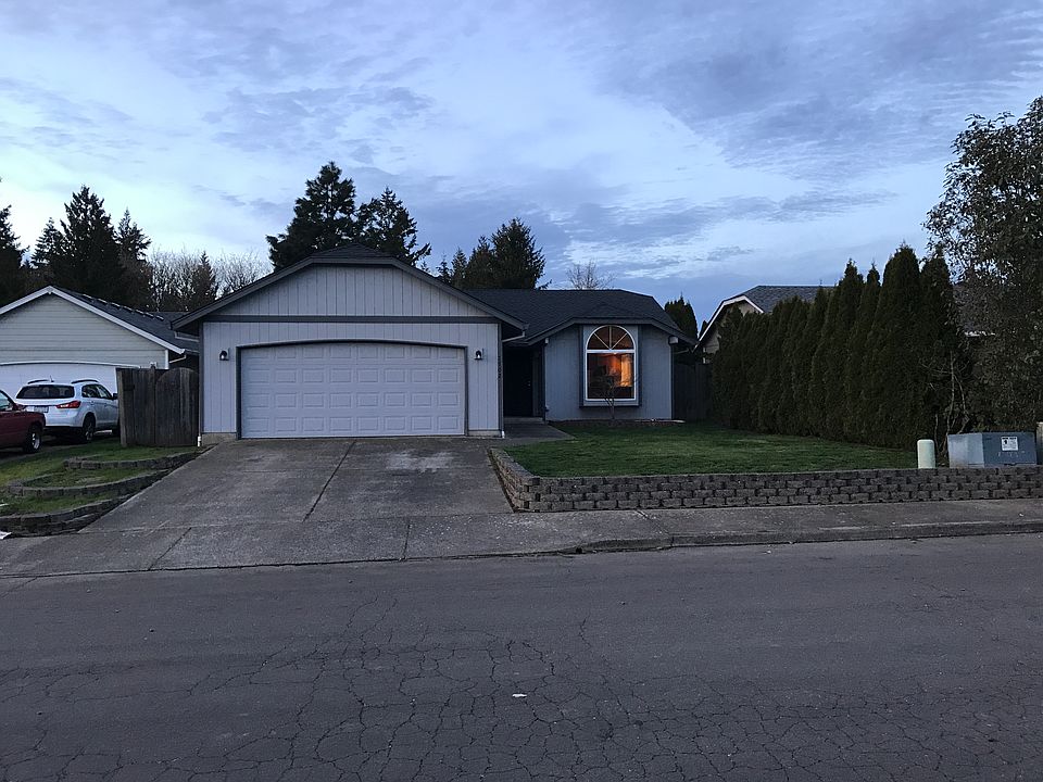 1st image of 1702 NE 150th St