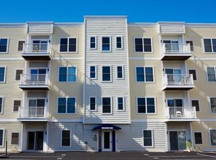 84 Aborn St UNIT 1203, Peabody, MA 01960