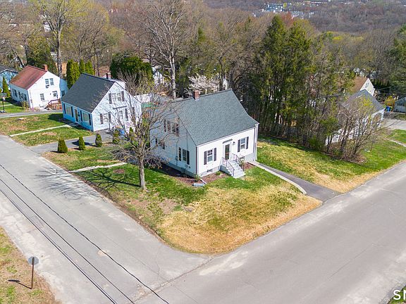 2nd image of 27 Glendale Drive