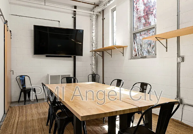 3450 Cahuenga Blvd W #607 — Photo 22