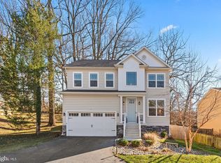 823 Chestnut Tree Dr, Annapolis, MD 21409