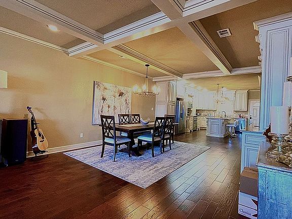 4th image of 130 Grand Isle Dr APT 2F