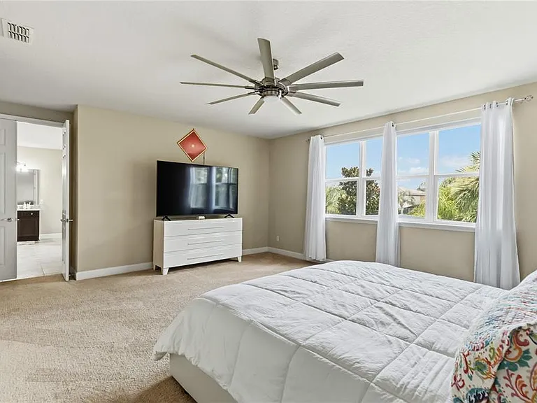 12130 Uleta Ln — Photo 17