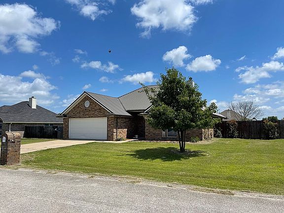 4th image of 130 Ocean Lake Dr