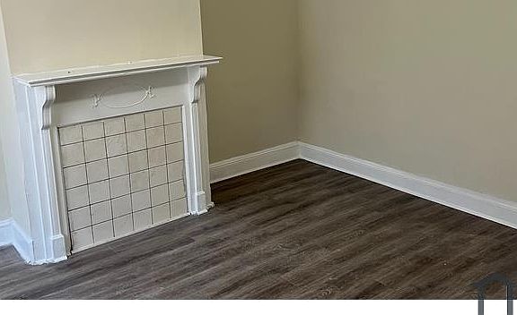 5th image of 2256 Ruffner St