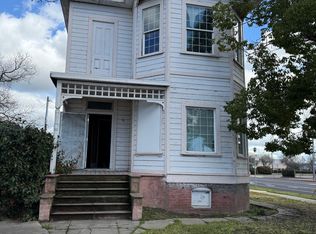 161 S 3rd Ave, Oakdale, CA