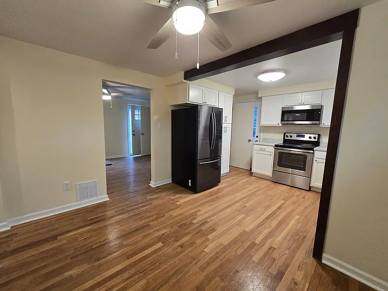 389 Beech Rd — Photo 5