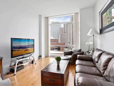 200 Chambers St APT 7L, New York, NY, 10007